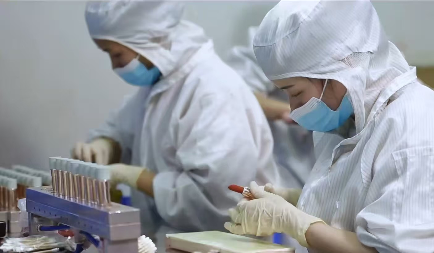 Cosmetics production handling